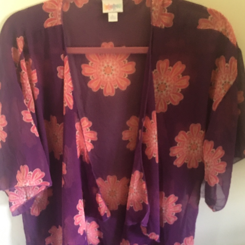 Lularoe kimono